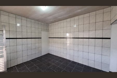 Cozinha de casa para alugar com 2 quartos, 100m² em Jardim Luciana, Itaquaquecetuba