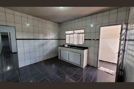 Cozinha de casa para alugar com 2 quartos, 100m² em Jardim Luciana, Itaquaquecetuba