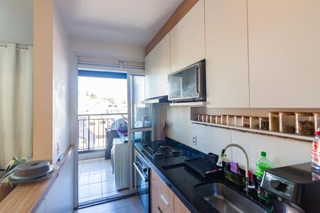 Cozinha de apartamento para alugar com 2 quartos, 55m² em São Pedro, Osasco