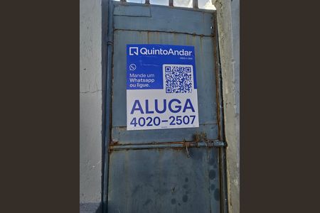 PLAQUINHA INSTALADA de casa para alugar com 3 quartos, 100m² em Pituaçu, Salvador
