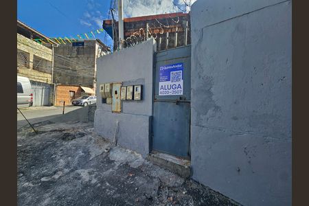 PLAQUINHA INSTALADA de casa para alugar com 3 quartos, 100m² em Pituaçu, Salvador