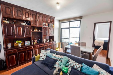 Sala de apartamento para alugar com 2 quartos, 85m² em Tijuca, Rio de Janeiro