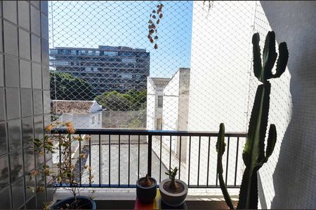 Sala de apartamento para alugar com 2 quartos, 85m² em Tijuca, Rio de Janeiro