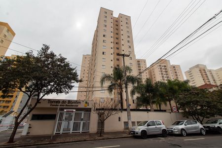Apartamento para alugar com 52m², 2 quartos e 1 vaga Apartamento para alugar com 52m², 2 quartos e 1 vagaFACHADA