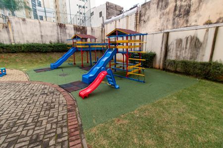 Apartamento para alugar com 52m², 2 quartos e 1 vaga Apartamento para alugar com 52m², 2 quartos e 1 vagaÁREA COMUM - PLAYGROUND