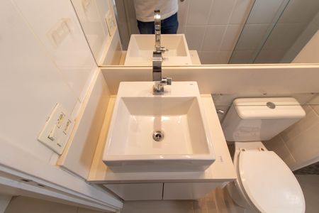Apartamento para alugar com 52m², 2 quartos e 1 vaga Apartamento para alugar com 52m², 2 quartos e 1 vagaBANHEIRO