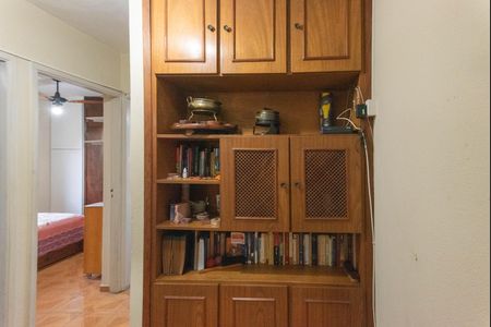 Apartamento à venda com 77m², 3 quartos e 1 vaga Apartamento à venda com 77m², 3 quartos e 1 vagaCorredor