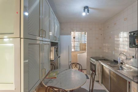Cozinha de apartamento à venda com 3 quartos, 77m² em Vila Mimosa, Campinas