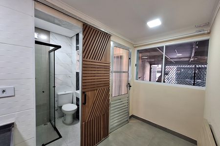 Cozinha de casa para alugar com 1 quarto, 30m² em Tamanduateí 8, Santo André