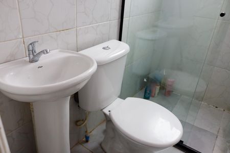 Apartamento para alugar com 52m², 2 quartos e 1 vaga Apartamento para alugar com 52m², 2 quartos e 1 vagaBanheiro