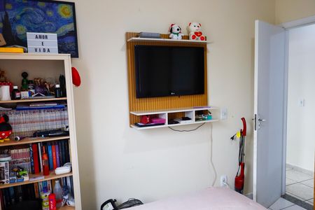 Quarto 1 de apartamento para alugar com 2 quartos, 52m² em Cidade das Flores, Osasco
