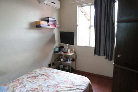 Casa de condomínio à venda com 100m², 2 quartos e 1 vagaQuarto 2