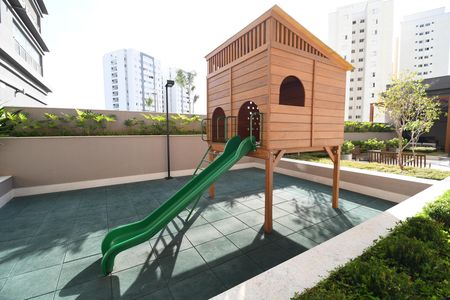 Apartamento à venda com 80m², 2 quartos e 2 vagasÁrea comum - Playground