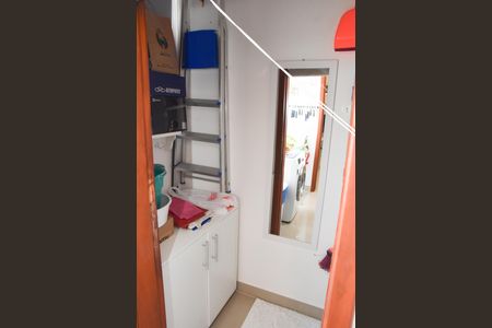 Apartamento à venda com 85m², 2 quartos e 1 vaga Apartamento à venda com 85m², 2 quartos e 1 vagaÁrea de Serviço