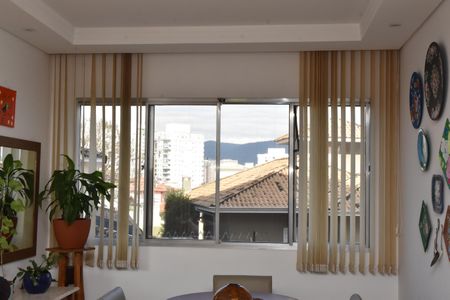 Apartamento à venda com 85m², 2 quartos e 1 vaga Apartamento à venda com 85m², 2 quartos e 1 vagaSala de Jantar