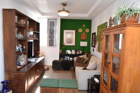 Apartamento à venda com 85m², 2 quartos e 1 vaga Apartamento à venda com 85m², 2 quartos e 1 vagaSala