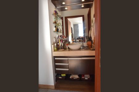 Lavabo de apartamento à venda com 2 quartos, 85m² em Parque do Colégio, Jundiaí