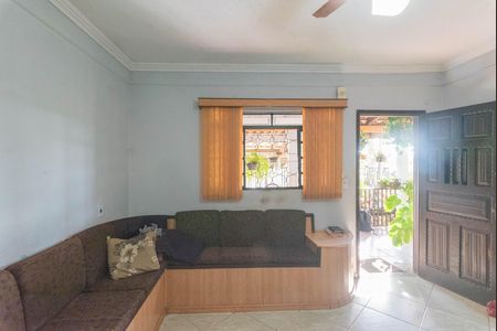 Sala de casa à venda com 2 quartos, 144m² em Núcleo Residencial Nossa Senhora Aparecida, Campinas