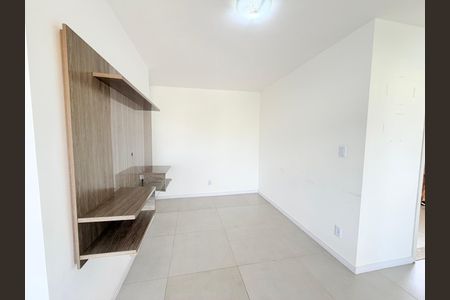 Apartamento para alugar com 81m², 2 quartos e 1 vaga