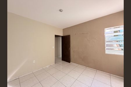Casa para alugar com 102m², 2 quartos e sem vagaQuarto 2