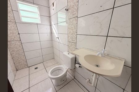 Casa para alugar com 102m², 2 quartos e sem vagaBanheiro Social