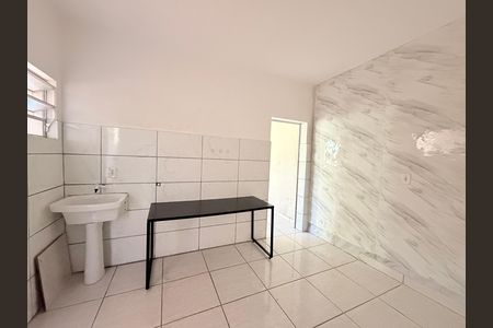 Casa para alugar com 102m², 2 quartos e sem vagaÁrea de Serviço