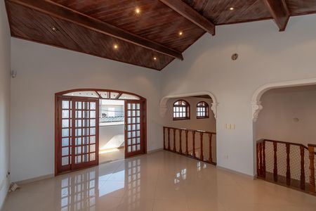Casa para alugar com 400m², 3 quartos e 2 vagas Casa para alugar com 400m², 3 quartos e 2 vagasEscritório