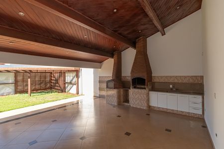 Casa para alugar com 400m², 3 quartos e 2 vagas Casa para alugar com 400m², 3 quartos e 2 vagasChurrasqueira