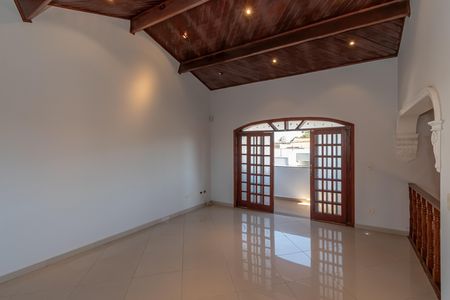 Casa para alugar com 400m², 3 quartos e 2 vagas Casa para alugar com 400m², 3 quartos e 2 vagasEscritório
