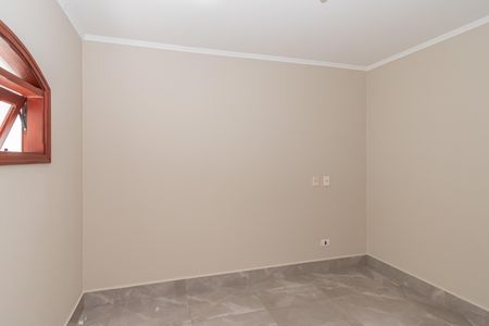 Casa para alugar com 400m², 3 quartos e 2 vagas Casa para alugar com 400m², 3 quartos e 2 vagasQuarto Serviço