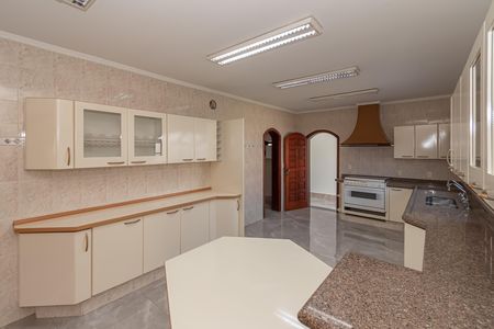 Casa para alugar com 400m², 3 quartos e 2 vagas Casa para alugar com 400m², 3 quartos e 2 vagasCozinha