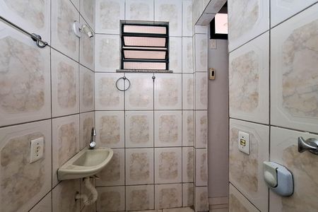 Apartamento para alugar com 75m², 2 quartos e sem vagaBanheiro Social