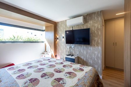 Apartamento à venda com 157m², 4 quartos e 2 vagas Apartamento à venda com 157m², 4 quartos e 2 vagasQuarto