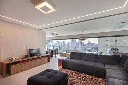 Apartamento à venda com 157m², 4 quartos e 2 vagas Apartamento à venda com 157m², 4 quartos e 2 vagasSala