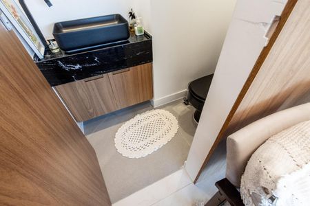 Apartamento à venda com 157m², 4 quartos e 2 vagas Apartamento à venda com 157m², 4 quartos e 2 vagasBanheiro