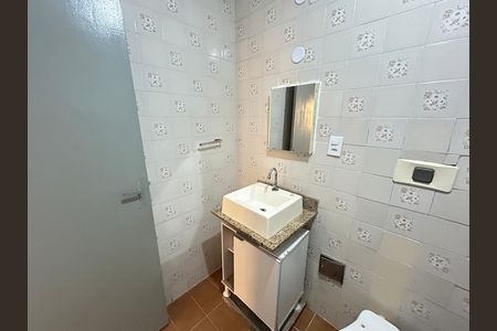 Casa para alugar com 55m², 2 quartos e 1 vagaBanheiro social