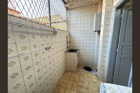 Casa para alugar com 55m², 2 quartos e 1 vagaÁrea de Serviço