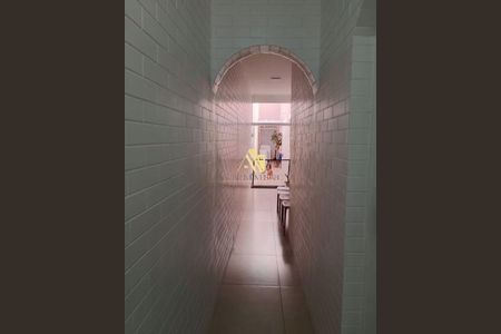 Casa à venda com 192m², 4 quartos e 2 vagas