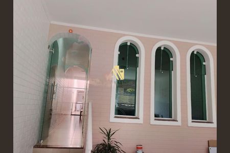 Casa à venda com 192m², 4 quartos e 2 vagas