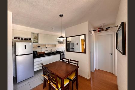 Sala de apartamento à venda com 2 quartos, 45m² em Vargem Grande, Rio de Janeiro