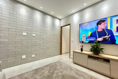 Sala de casa à venda com 2 quartos, 250m² em Vila Fachini, São Paulo