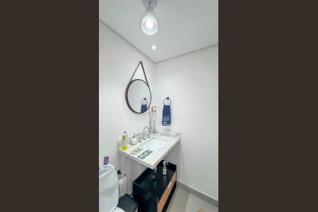 Banheiro de kitnet/studio à venda com 1 quarto, 33m² em Vila Cordeiro, São Paulo