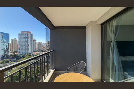 Sacada de kitnet/studio à venda com 1 quarto, 33m² em Vila Cordeiro, São Paulo