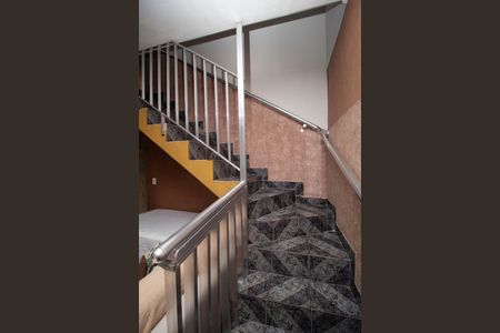 Escada de casa à venda com 2 quartos, 75m² em Jardim Cidade Pirituba, São Paulo