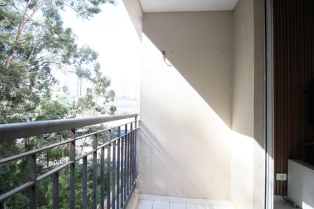 Varanda Sala  de apartamento para alugar com 2 quartos, 54m² em Vila Andrade, São Paulo