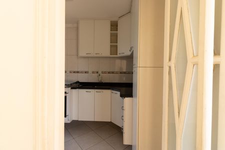 Apartamento para alugar com 55m², 2 quartos e 1 vaga Apartamento para alugar com 55m², 2 quartos e 1 vagaCozinha