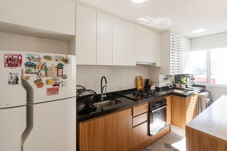 Cozinha de apartamento à venda com 2 quartos, 44m² em Santo Amaro, São Paulo