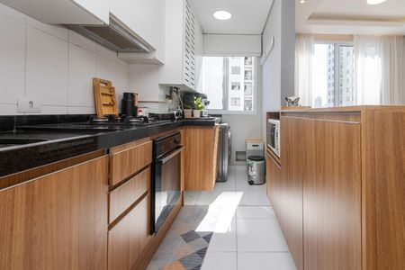 Cozinha de apartamento à venda com 2 quartos, 44m² em Santo Amaro, São Paulo