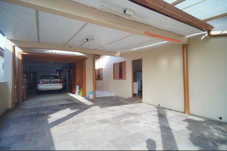 garagem de casa à venda com 3 quartos, 180m² em Scharlau, São Leopoldo