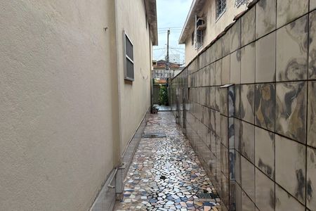 Quintal de casa para alugar com 3 quartos, 130m² em Embaré, Santos